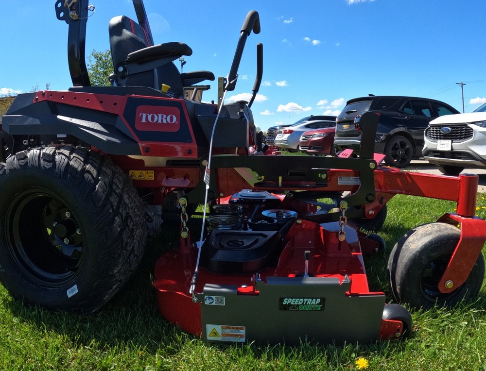 Speedtrap® Chute Blocker Toro® Titan® & Titan Max 48"/54"/60" 2 Minute Install!