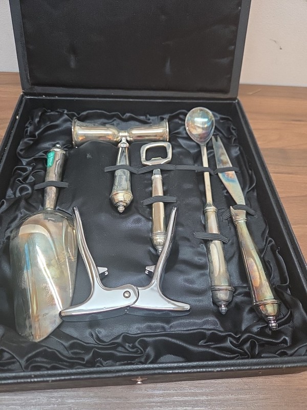 6 Pcs Vintage Towle Silversmiths Silver Plated Bar Tool Set In Box gallery