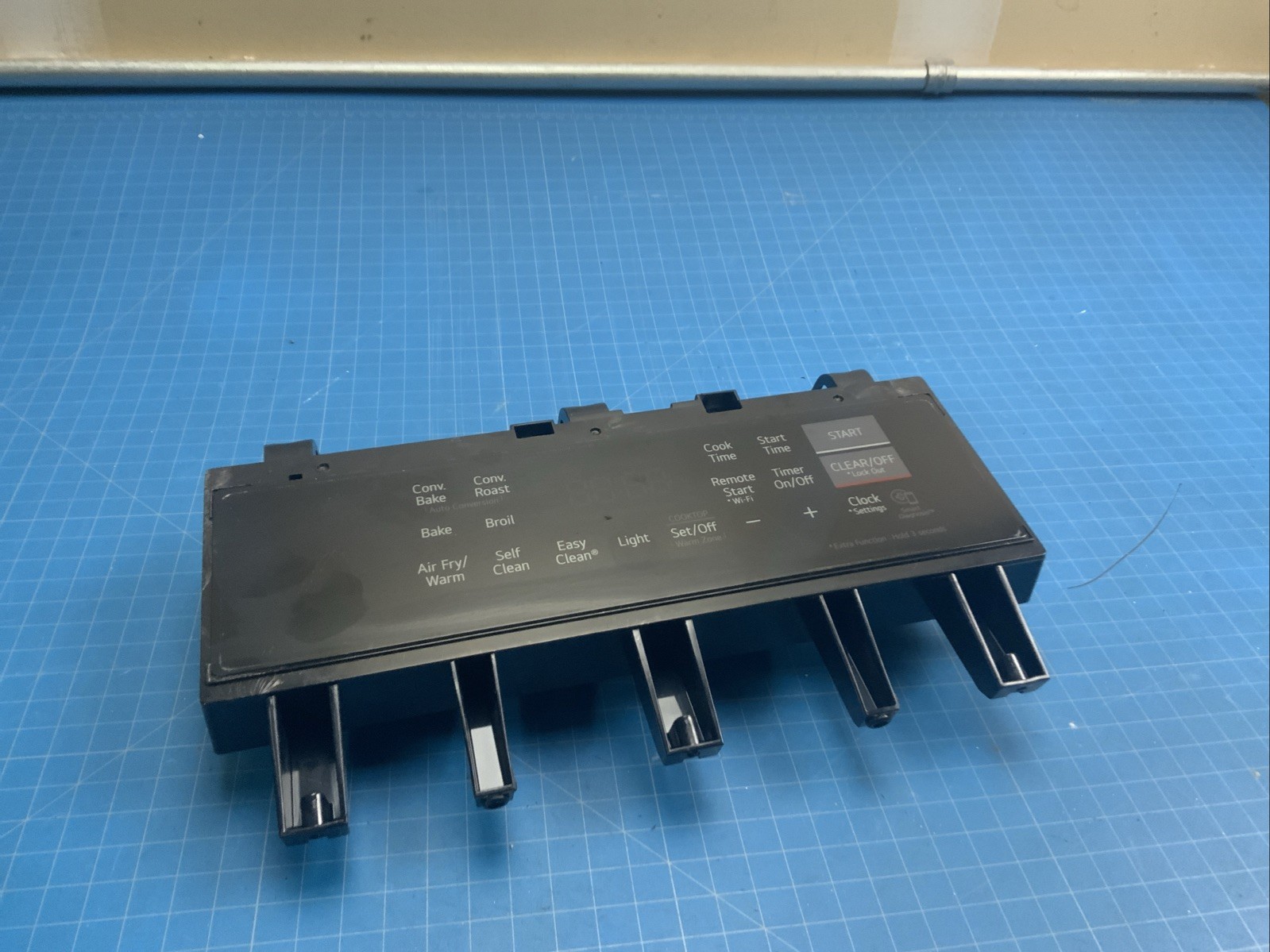 Genuine LG Range Oven, Touch Panel Assy # AGM30025503 EBR89296001 EBR89296401 gallery