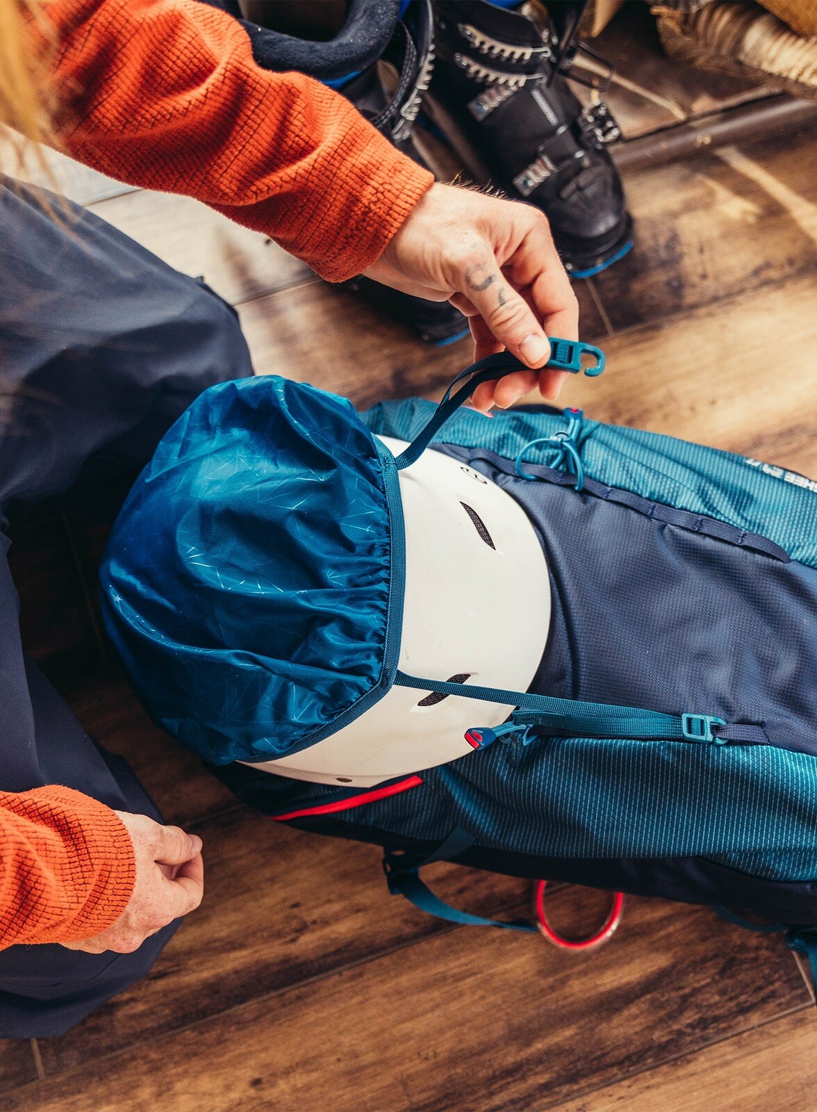 Gregory Targhee Fasttrack 24L, Navy, S/M 5
