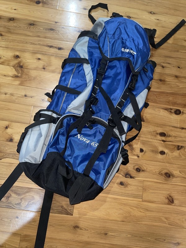 Hi-Tec Nova 65 Hiking Camping Backpack Padded With Internal Frame Blue Gray MINT