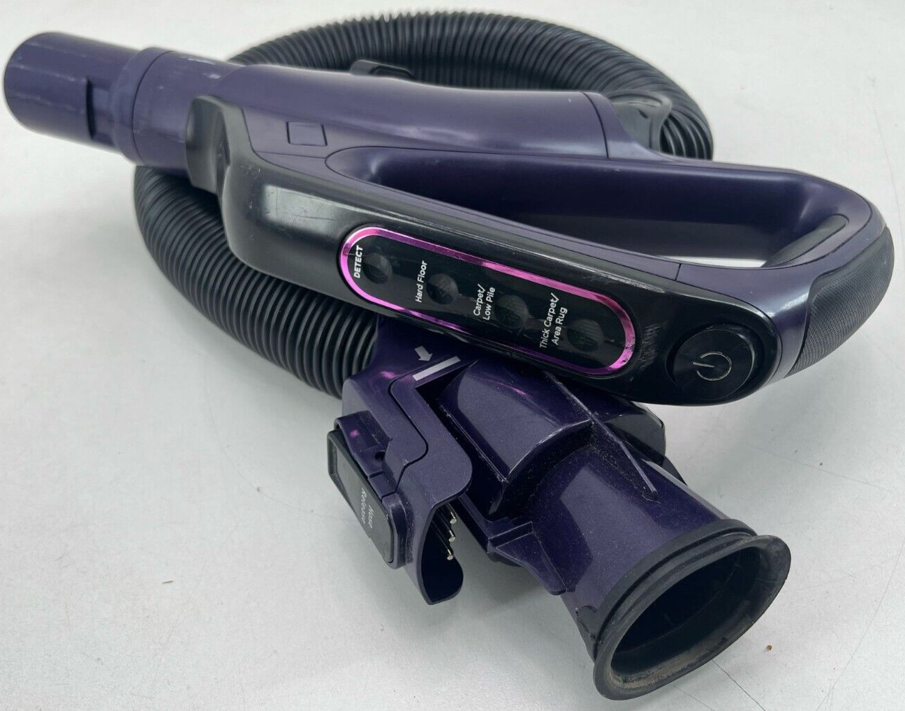 Shark POWERDETECT Upright Vacuum AZ4002 REPLACEMENT HOSE gallery