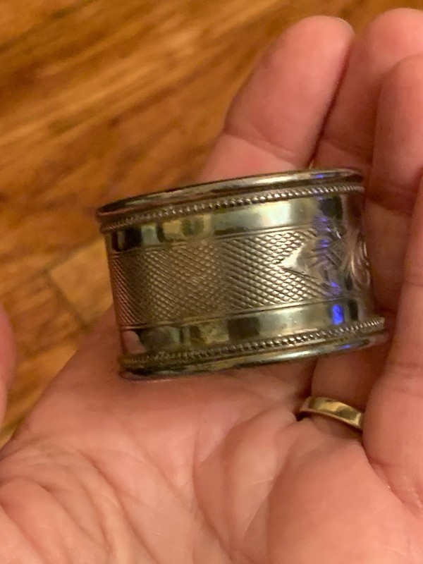 Sterling Silver napping ring antique , not marked, tested, 26 grams gallery