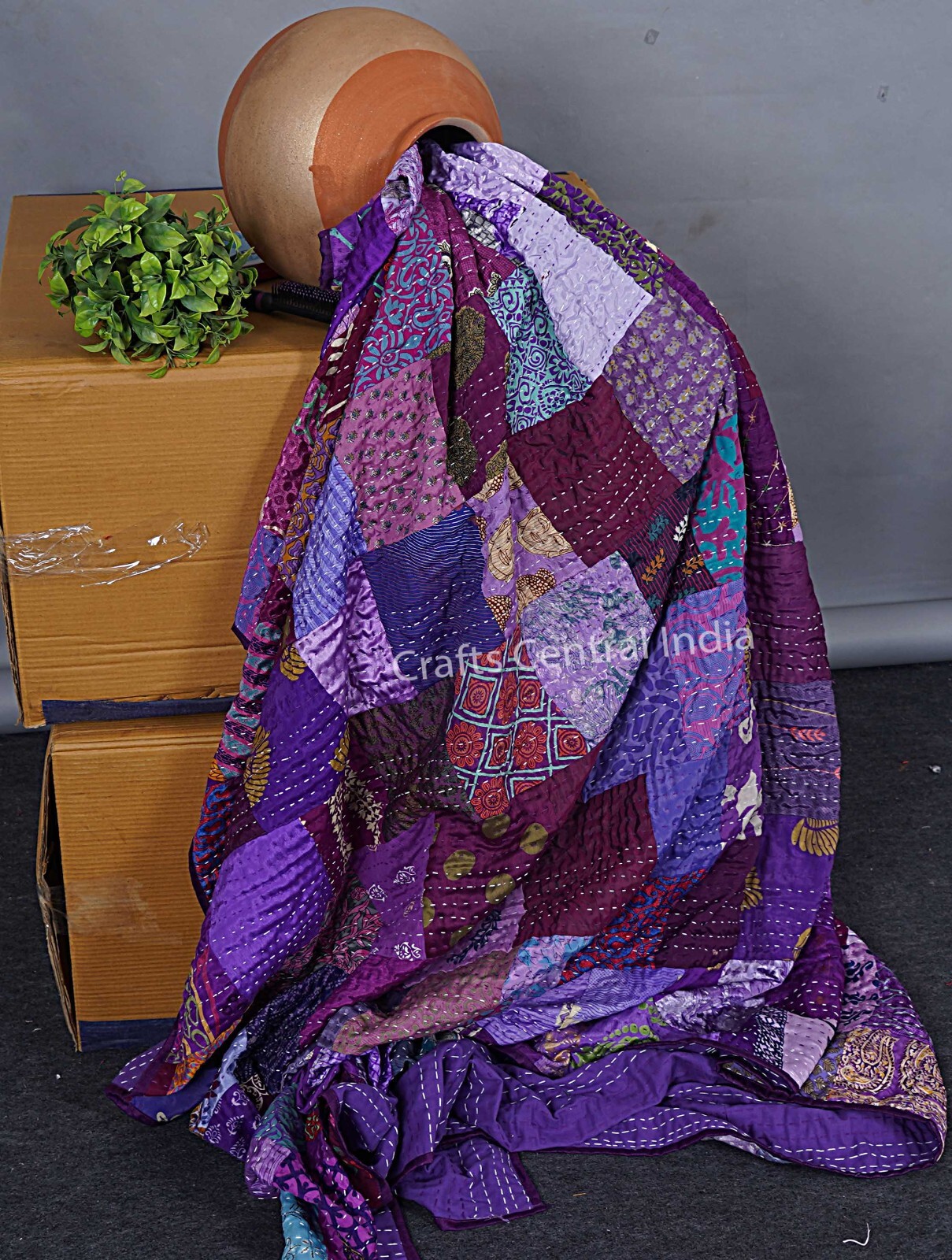 Handmade Silk Patchwork Quilt Indian kantha quilt bed cover boho throw blanket gallery