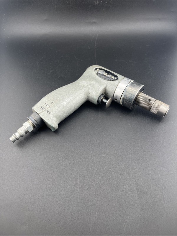 Dotco Pneumatic 1/2" Drill with Aircraft Tool - Missing Chuck Extension - WORKS gallery