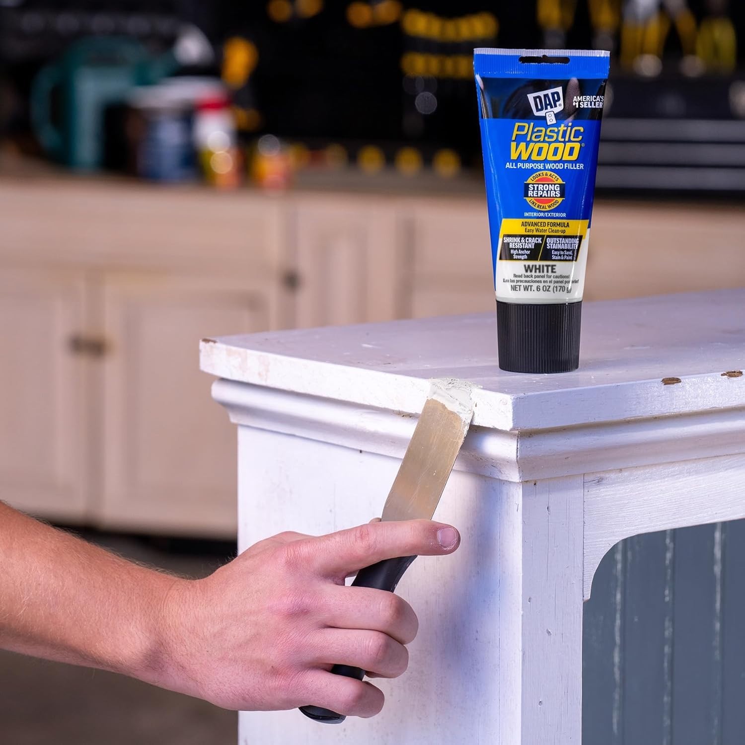 DAP Plastic Wood All Purpose Latex Wood Filler, White Furniture Putty Repair,6oz gallery