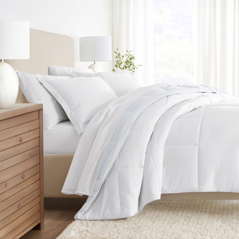 Kaycie Gray Patterned Reversible Comforter Set gallery