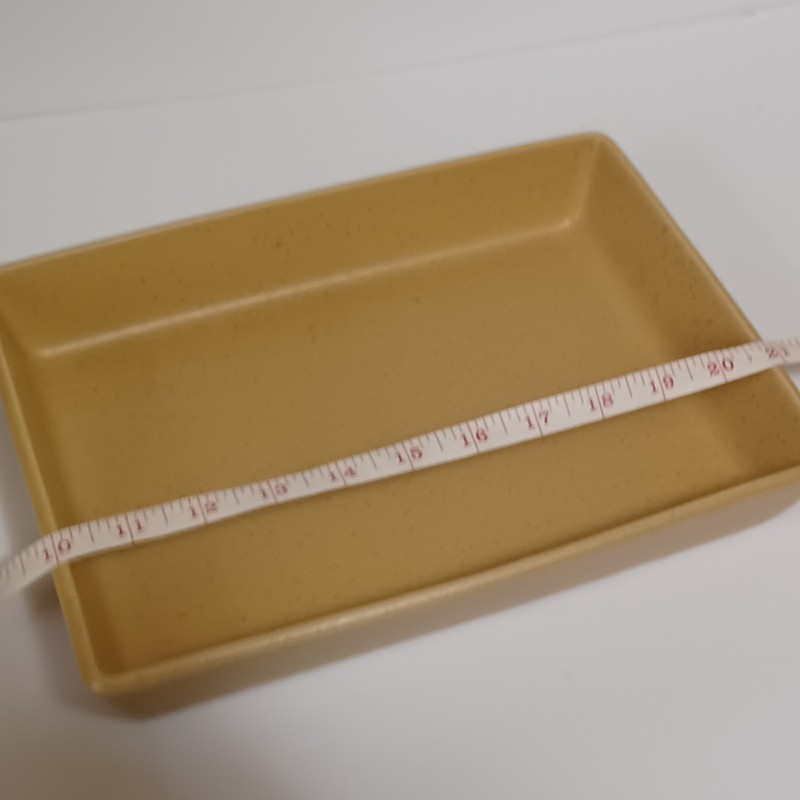 Calvin Klein 8x11in Rectangular Baking Dish In Khaki Collection, Sunflower gallery