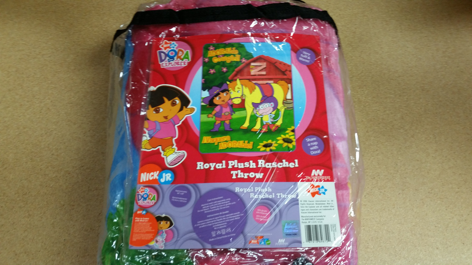 BRAND NEW OFFICIAL NICKELODEON DORA THE EXPLORER TWIN SIZE ACRYLIC 60X80 BLANKET gallery