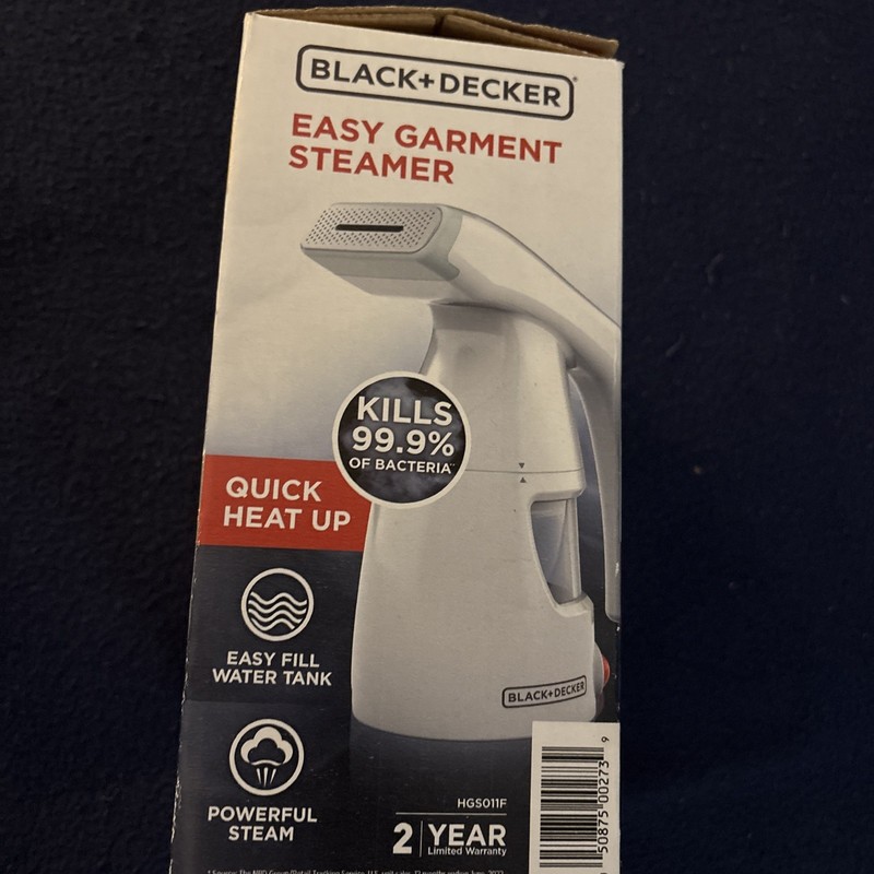 Black & Decker Easy Garment Steamer Quick Heat Up White BRAND NEW gallery