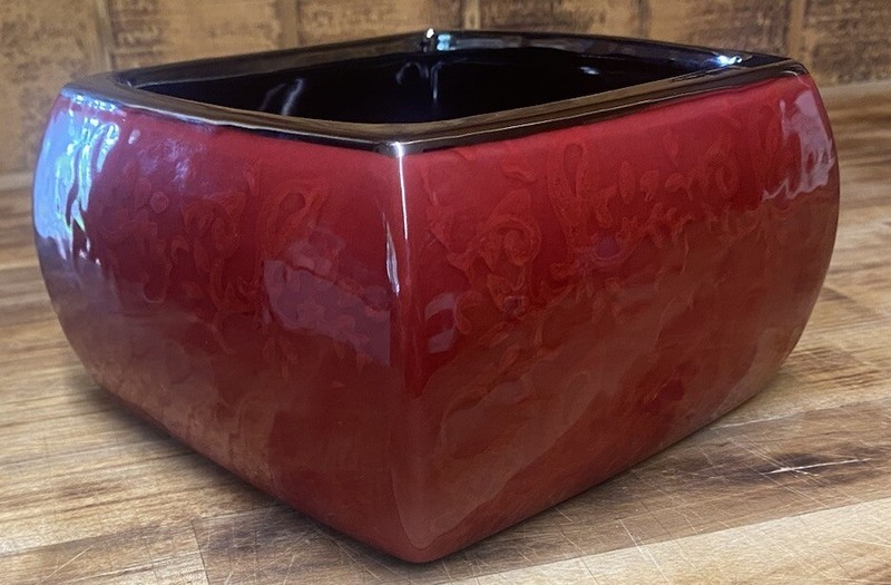 Maroon Silver & Black Potter With Vine Design gallery