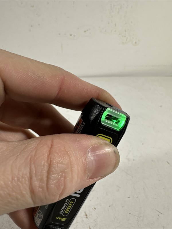 Ryobi USB 2 Ah Lithium Rechargeable Battery Pack FVB02 Ma-22 gallery