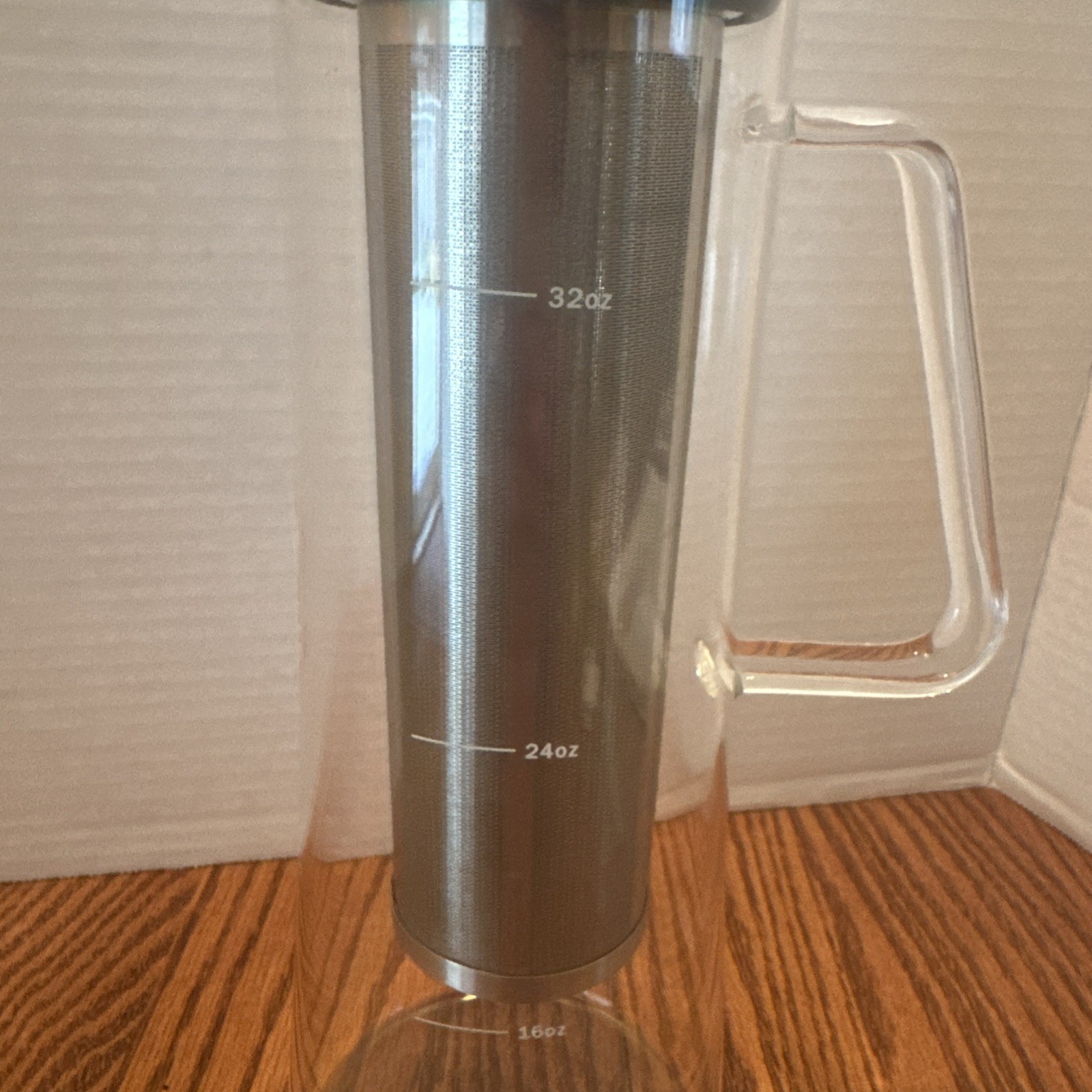 Willow & Everett Cold Brew Coffee Tea Maker 32oz gallery