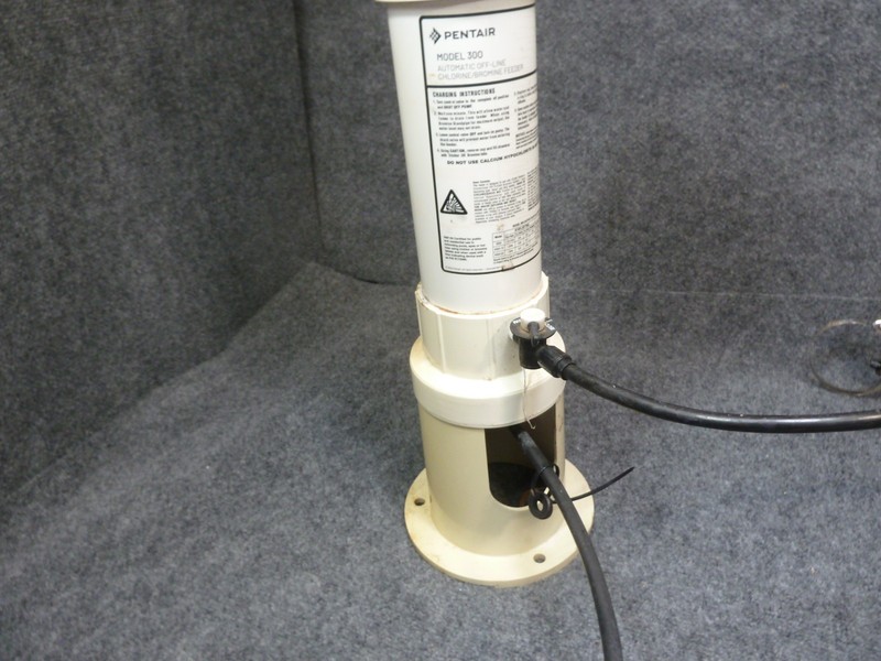 Automatic Off-Line Chlorine/Bromine Feeder R171016 Pentair Model 300 gallery