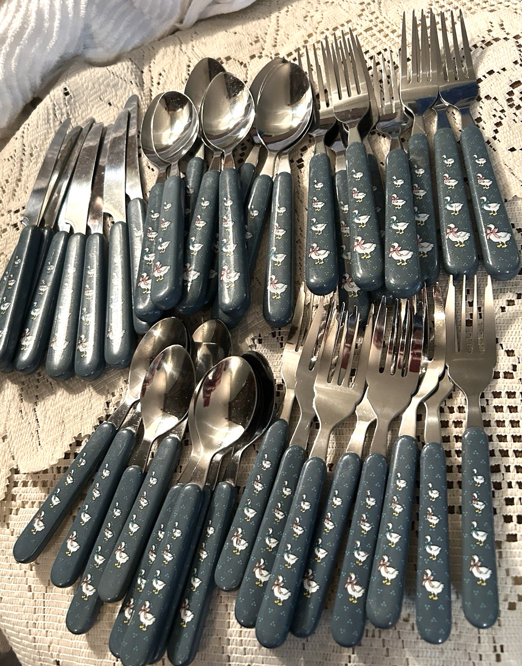Libbey Blue Country Goose Flatware 40 Pieces Knives Forks Spoons gallery
