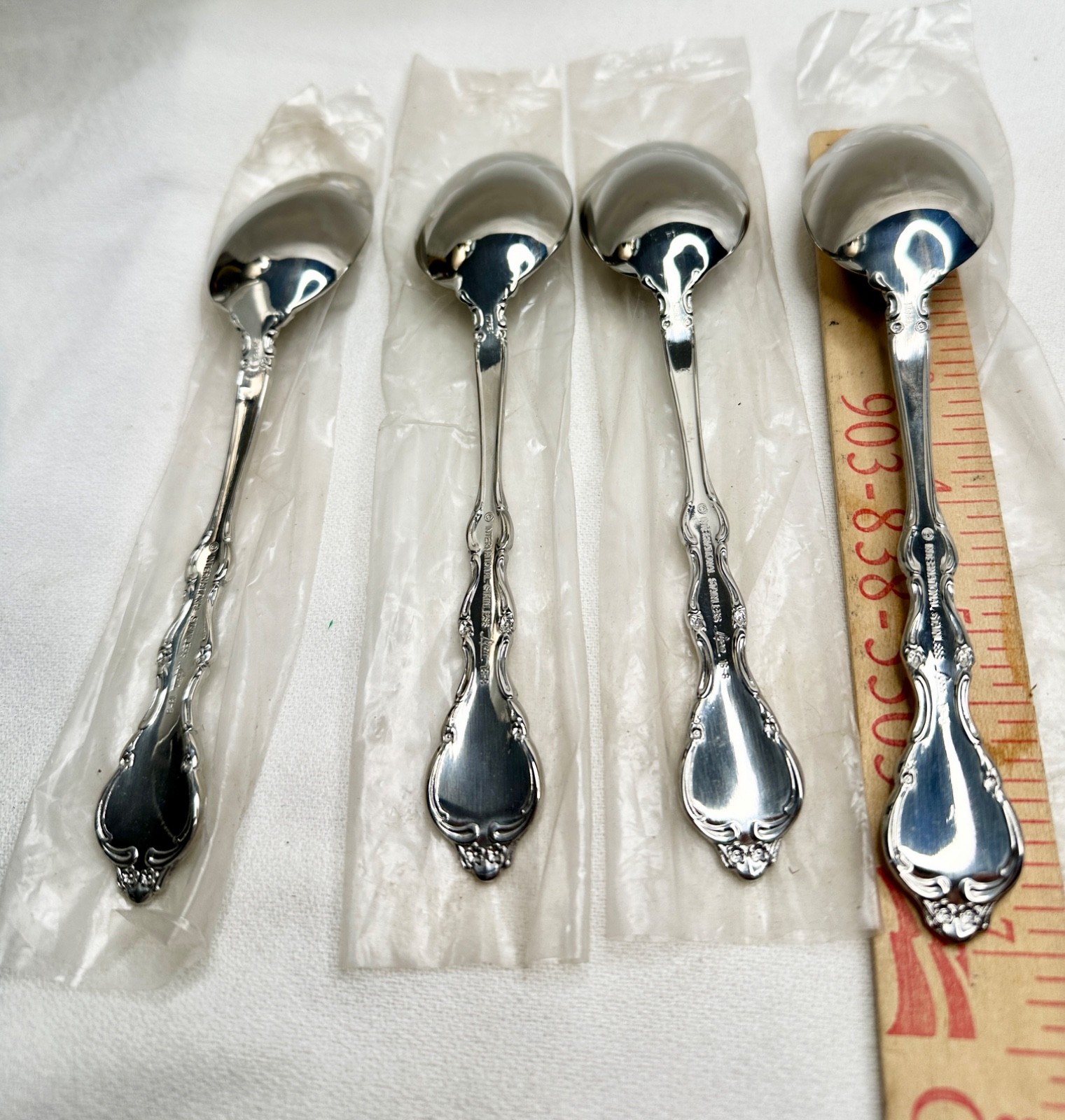 International ALLURE (4pc) Tablespoons/Soup Spoons 18/8 Stainless Lyon 7in. gallery