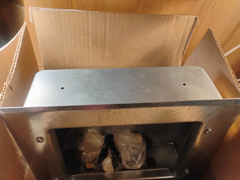 Guy Gray Washing Machine Outlet Box 12.25"x8.75" x3.5" Galvanized Steel 1/2" MIP gallery