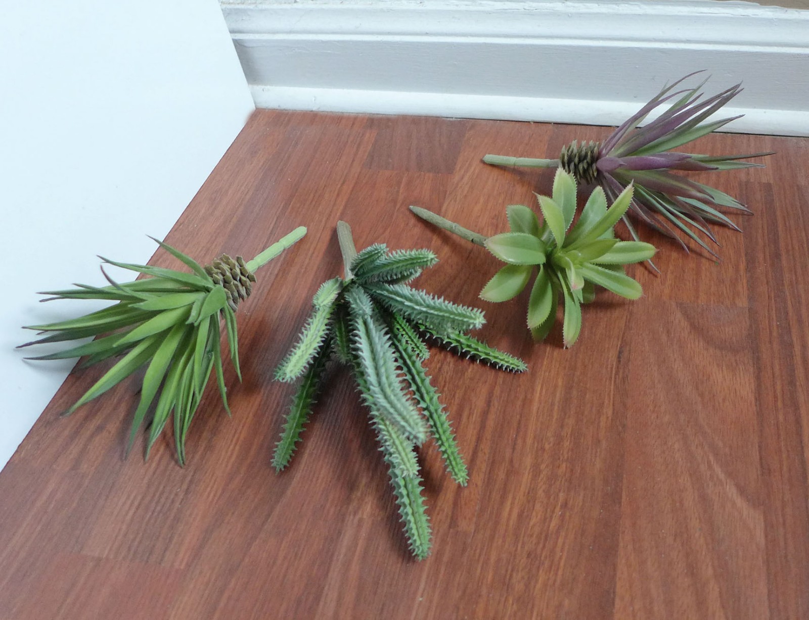 4 Mix Artificial Grass Plastic Succulents Plants Cactus and Agaves gallery