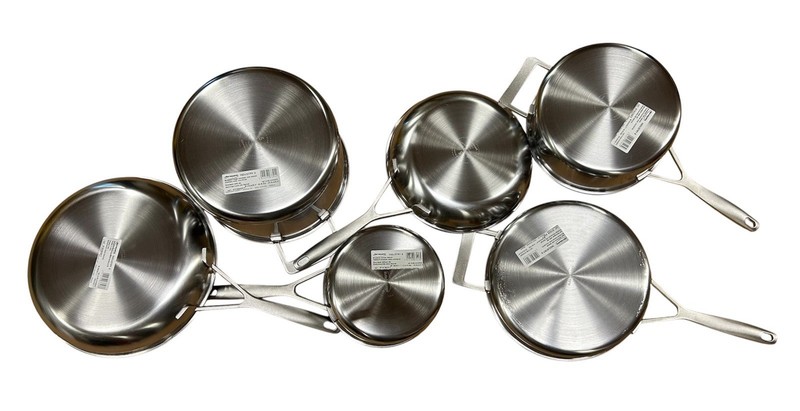 READ DESCRIPTION- Demeyere Essential 5-ply 10-pc Stainless steel Cookware Set gallery
