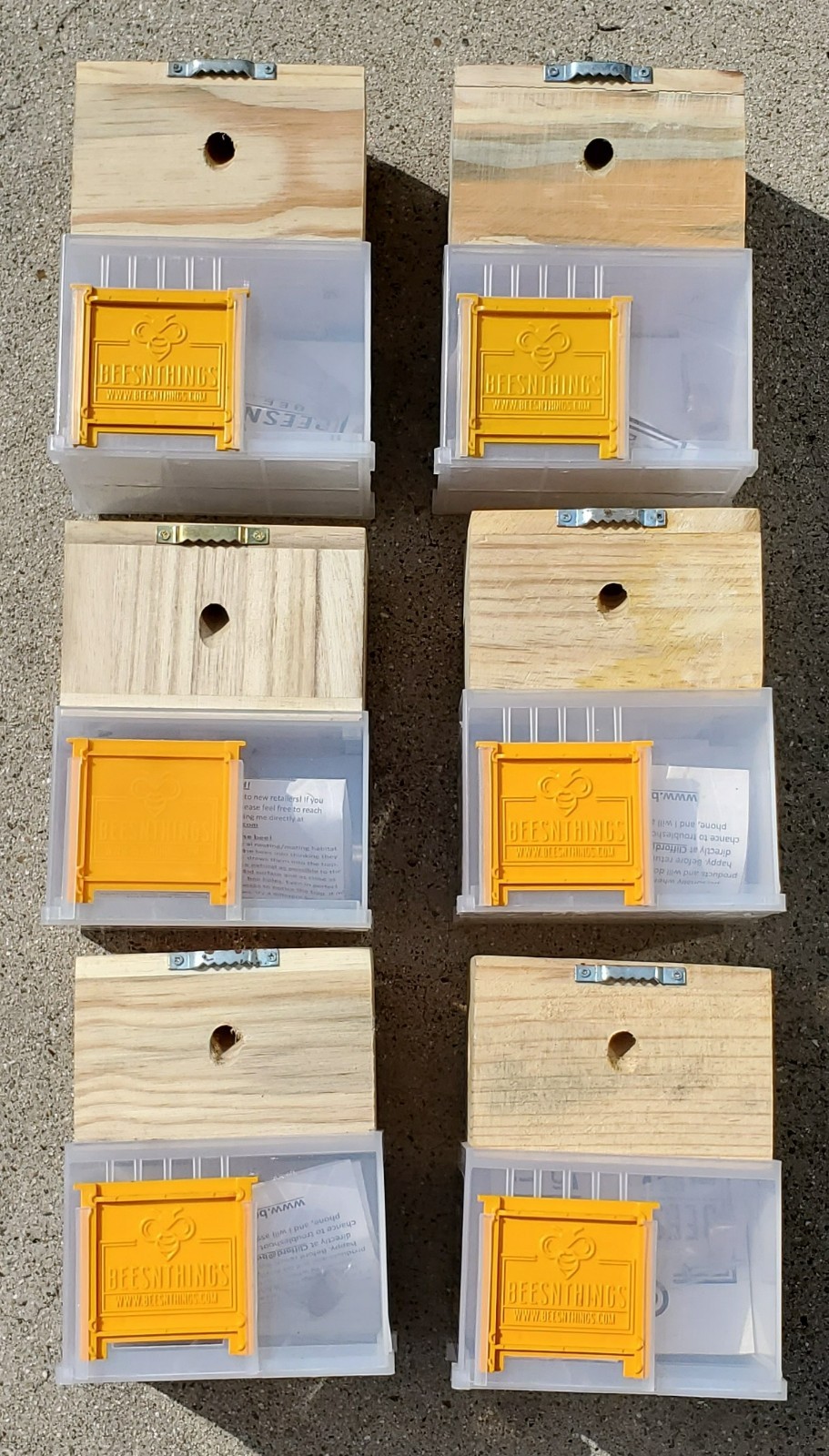 New Bees 'N Things Outdoor Carpenter Bee Traps - Lot of 6 gallery
