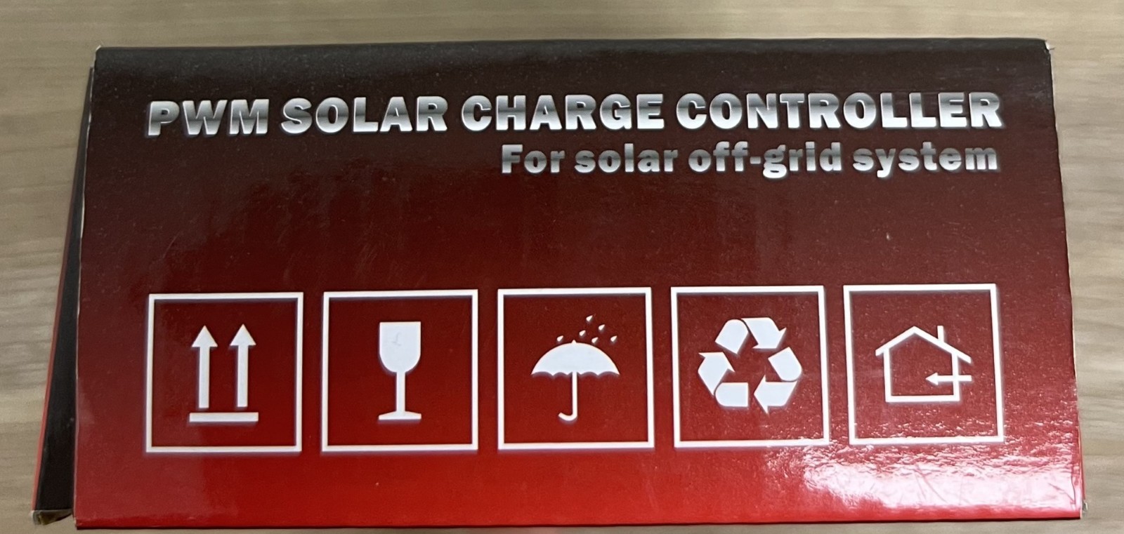 SACO - 10A PWM Solar Charge Controller - 12/24V Auto Sensing gallery