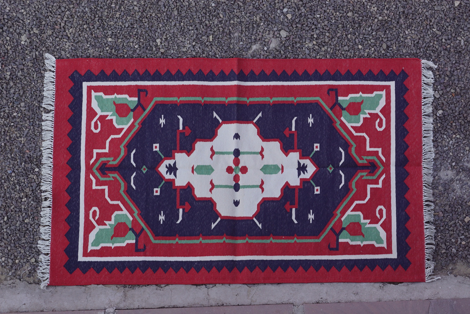 Rugmoda Cotton Red & Blue Geometric Medallion 3x5 ft Living Room Area Rug gallery