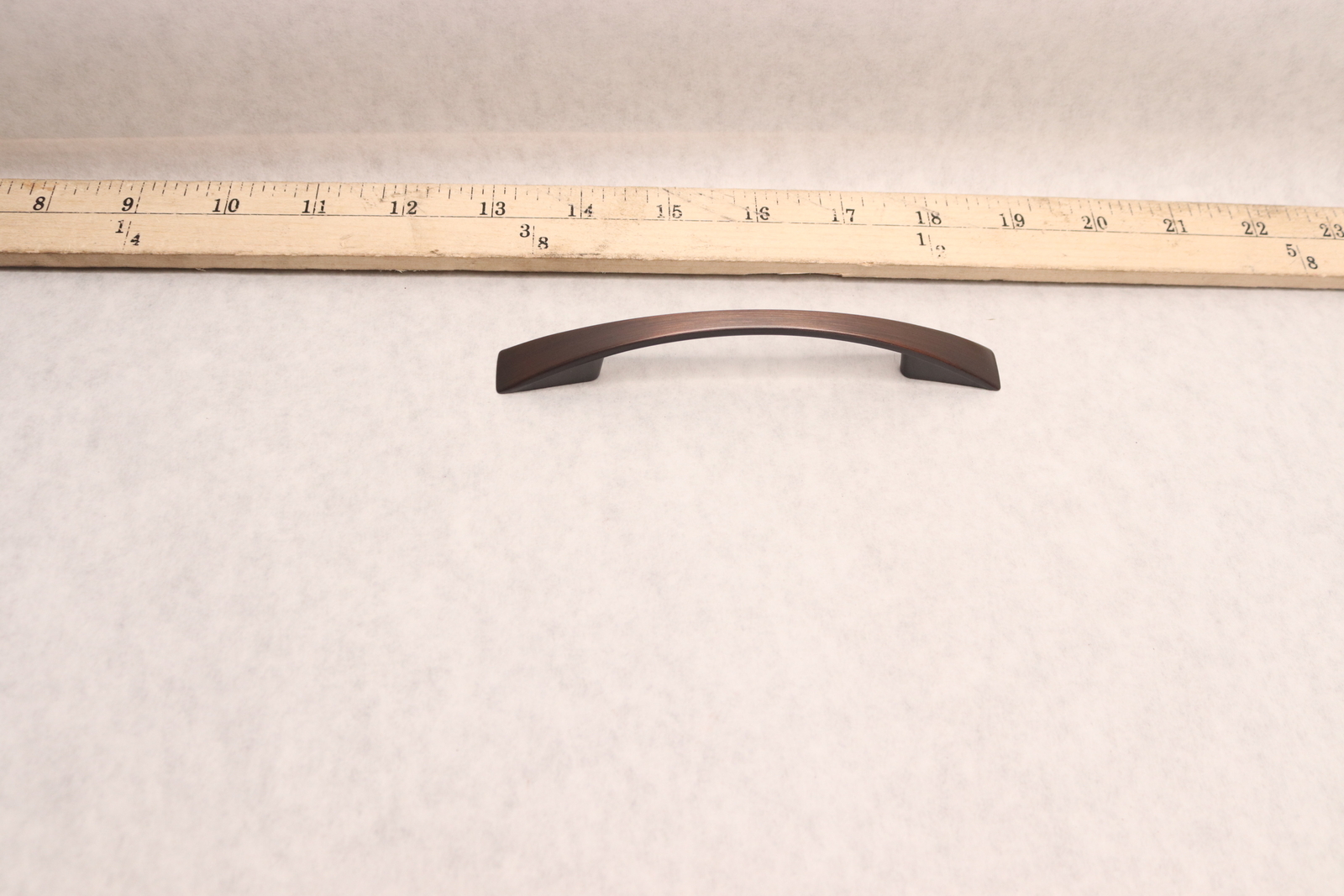 Richelieu Arch Pull Brushed Oil-Rubbed Bronze 3-7/9" Center BP82196BORB gallery