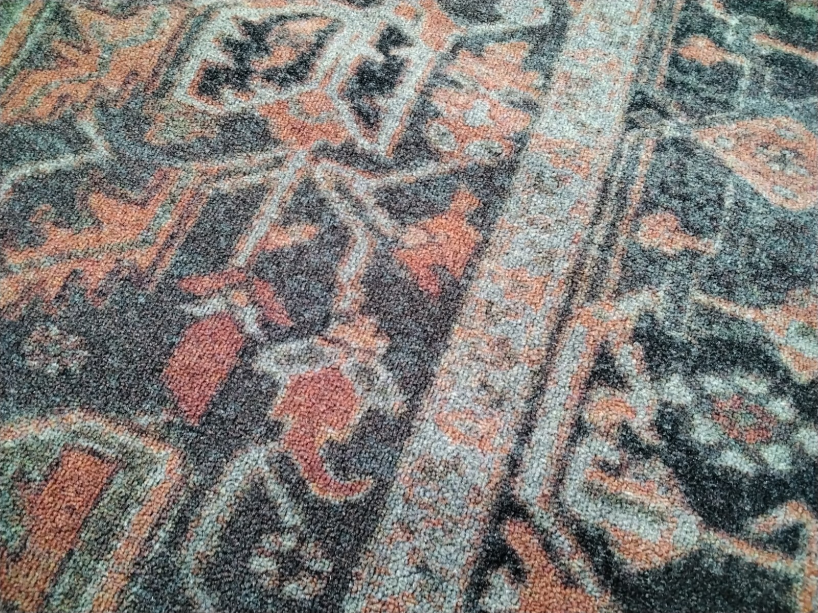 NAVY / RED 7'-9" X 10' Back Stain Rug, Reduced Price 1172764525 JNY153M-8 gallery