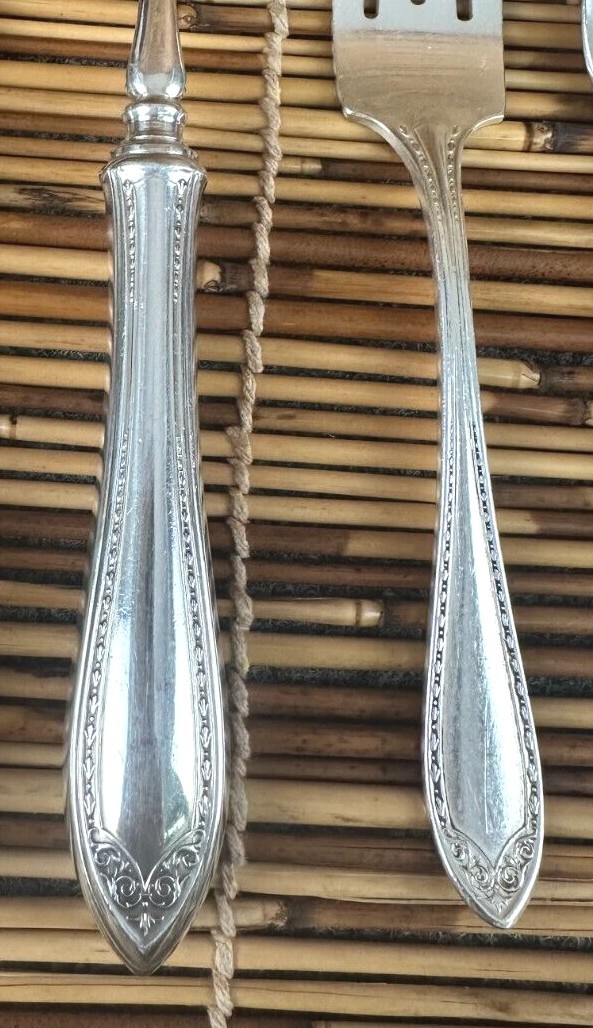 Oneida * SHERATON Community Plate Silverplate Flatware Glossy - CHOICE (187) gallery