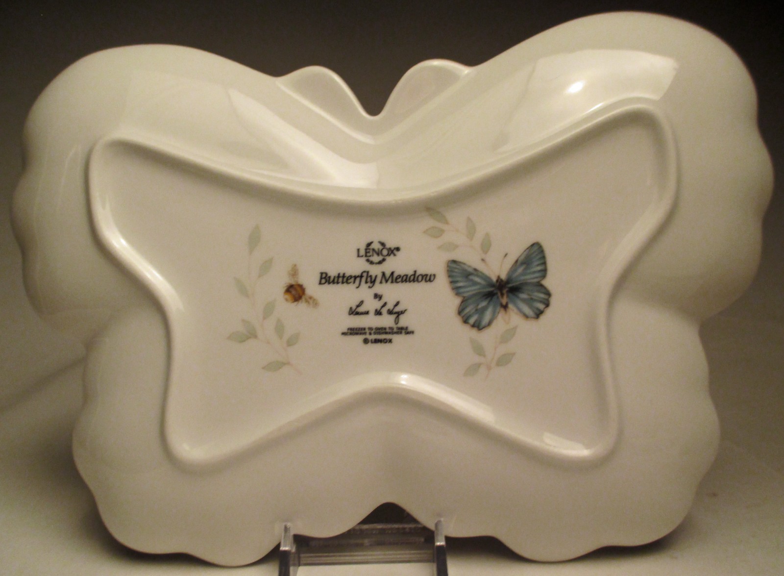 ©Lenox Butterfly Meadow Hors d’oeuvre Serving Tray 9” wide made 1999- 2019 gallery