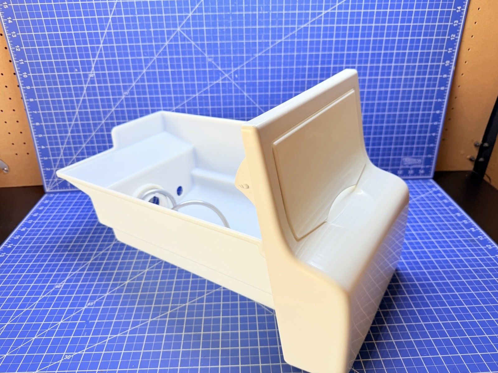 Frigidaire Refrigerator Ice Bin Container Assembly P# 241860803 gallery