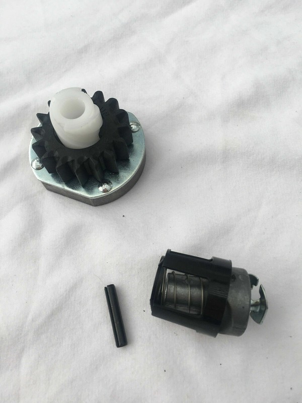 Kit Starter Drive For Briggs & Stratton 495878 696540 Stens 150-114 gallery