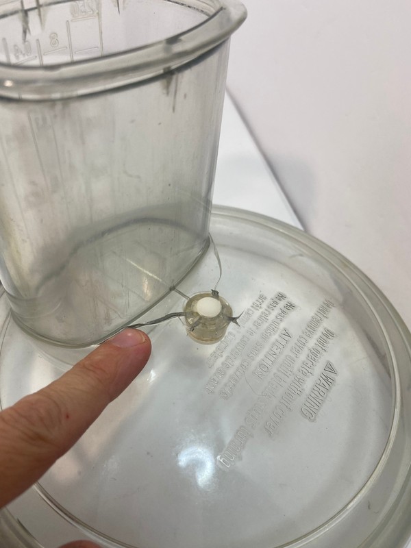 🍉 KitchenAid Food Processor KFP600 11-Cup BLADE STEM BOWL OR LID + PUSHER PARTS gallery