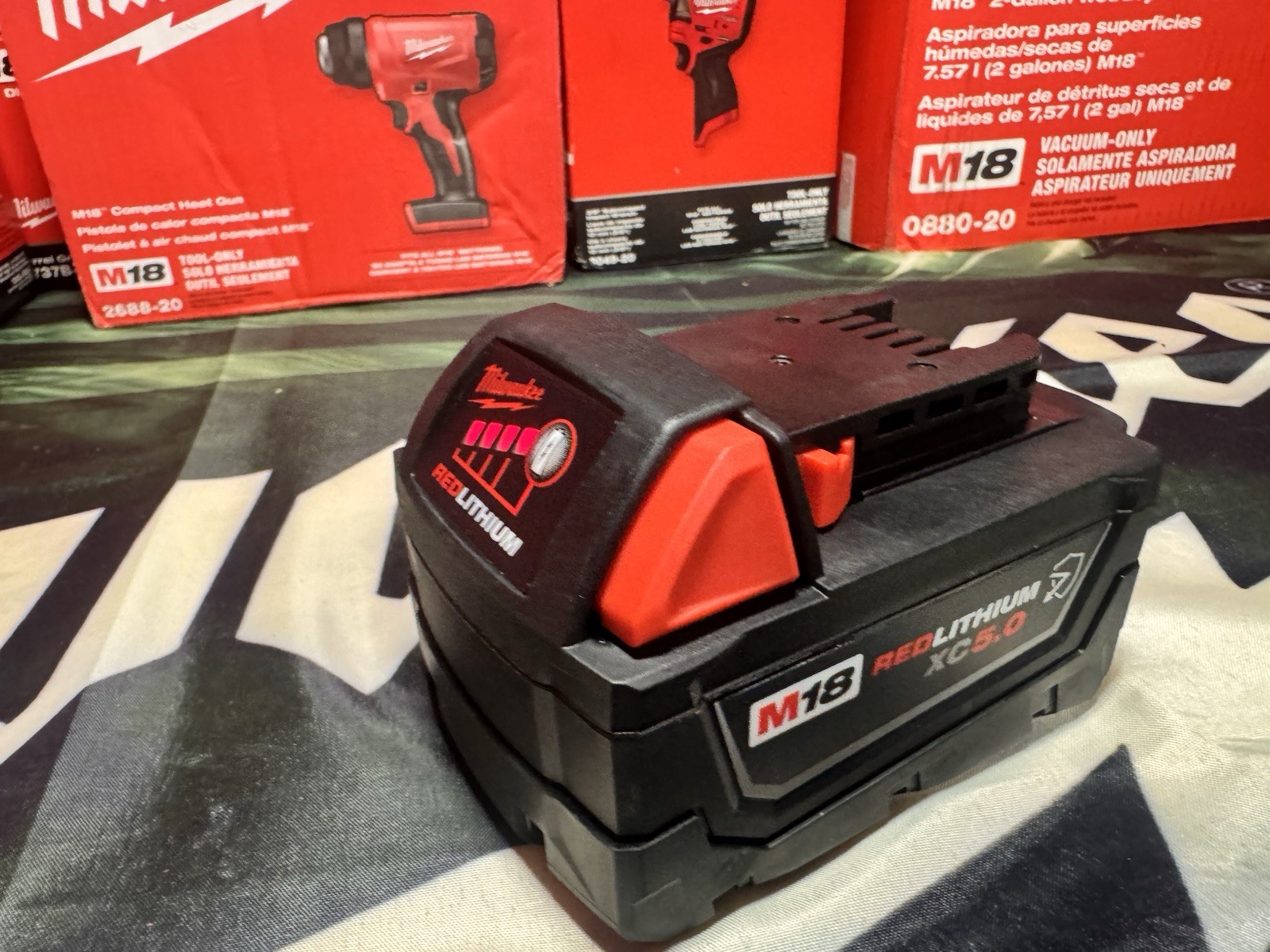Milwaukee M18 RedLithium XC5.0 Chemical Resistant Battery 48-11-1850R gallery