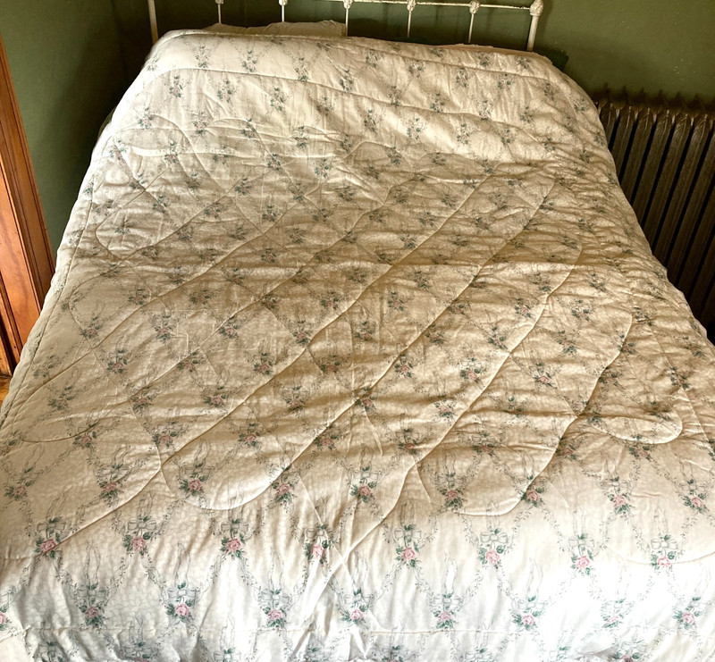 Full Size Comforter Reversible 2 Ruffle Pillow Shams Pink Rose Bows Cottage Core gallery