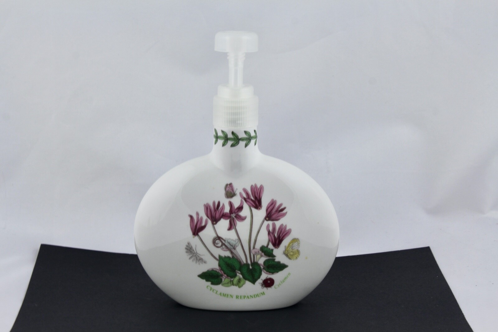 PORTMEIRION BOTANIC GARDEN LOTION/SOAP DISPENSER gallery