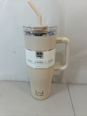 Hydraflow 40-Oz Double Wall Stainless Steel Tumbler with Closed Handle – Cream