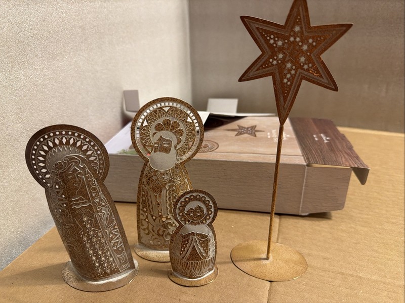 Metal Nativity & Wise Men sets Pierced Gold Toned Whitewash Lot-2 Hallmark gallery