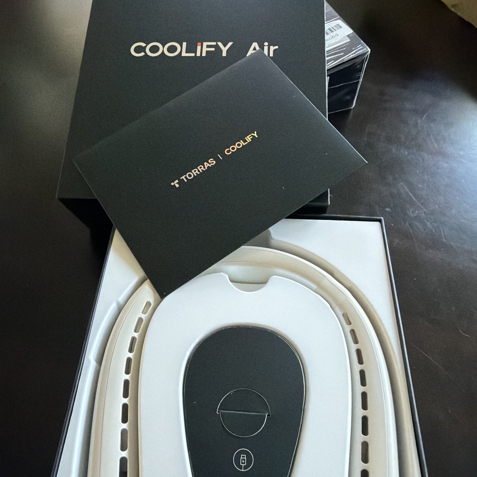 TORRAS Coolify Air Ultra Light Personal Air Conditioner Heat gallery