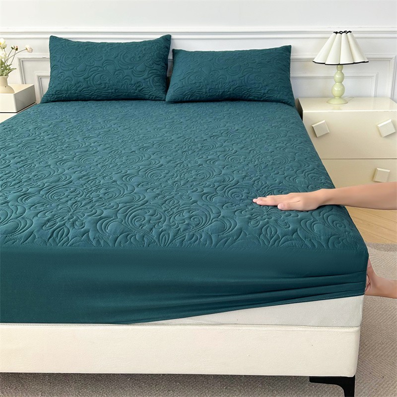 Waterproof Mattress Protector Soft and Breathable Quilted Mattress Cover gallery