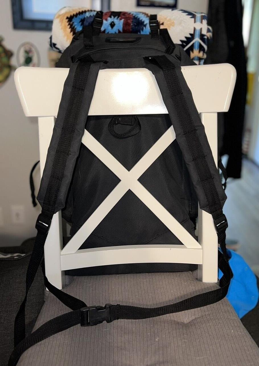 Multi-use Pack Black Hiking Backpack L/XL - Adjustable - 6 pockets - Vinyl PVC 5