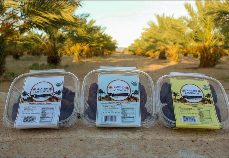 2 LB LARGE PREMIUM ORGANIC MEDJOOL DATES. FRESH ARIZONA'S GROWN. gallery