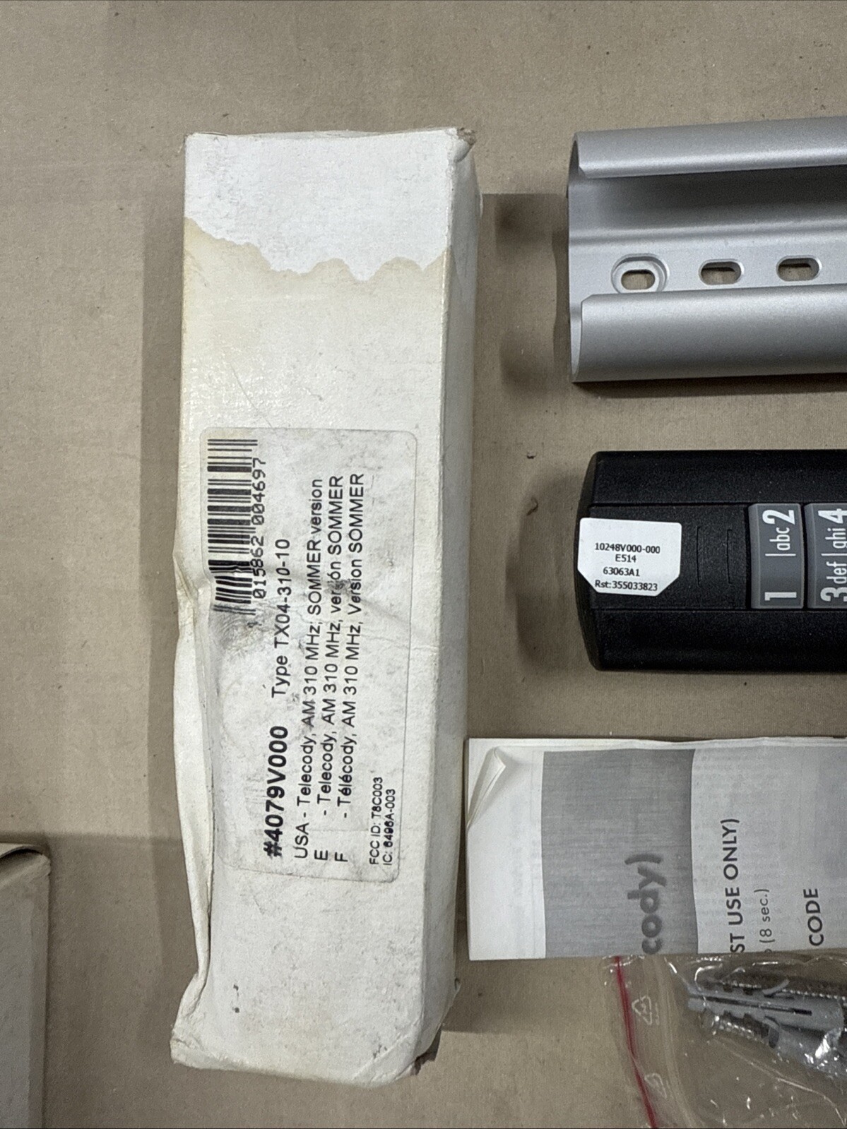 Sommer 4079V000 Wireless Handheld Keyless Entry Garage Door Opener 310 MHz gallery