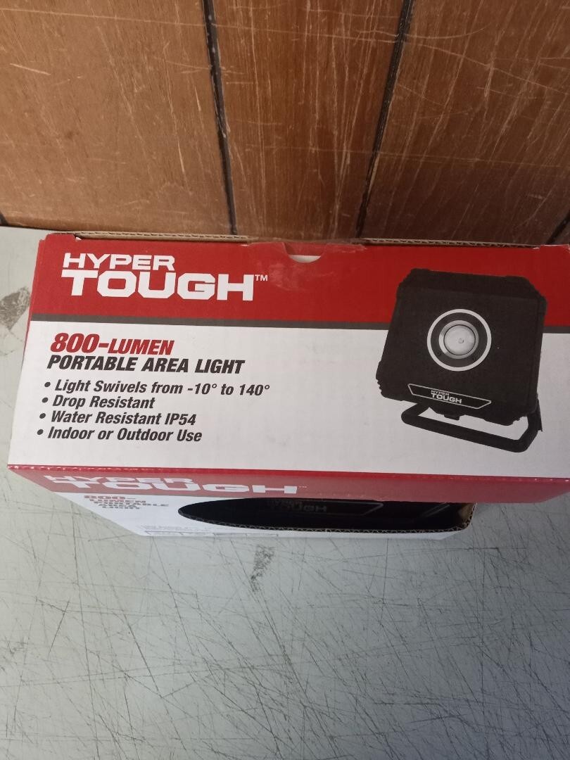 Hyper Tough 800 Lumen Portable Area Light gallery