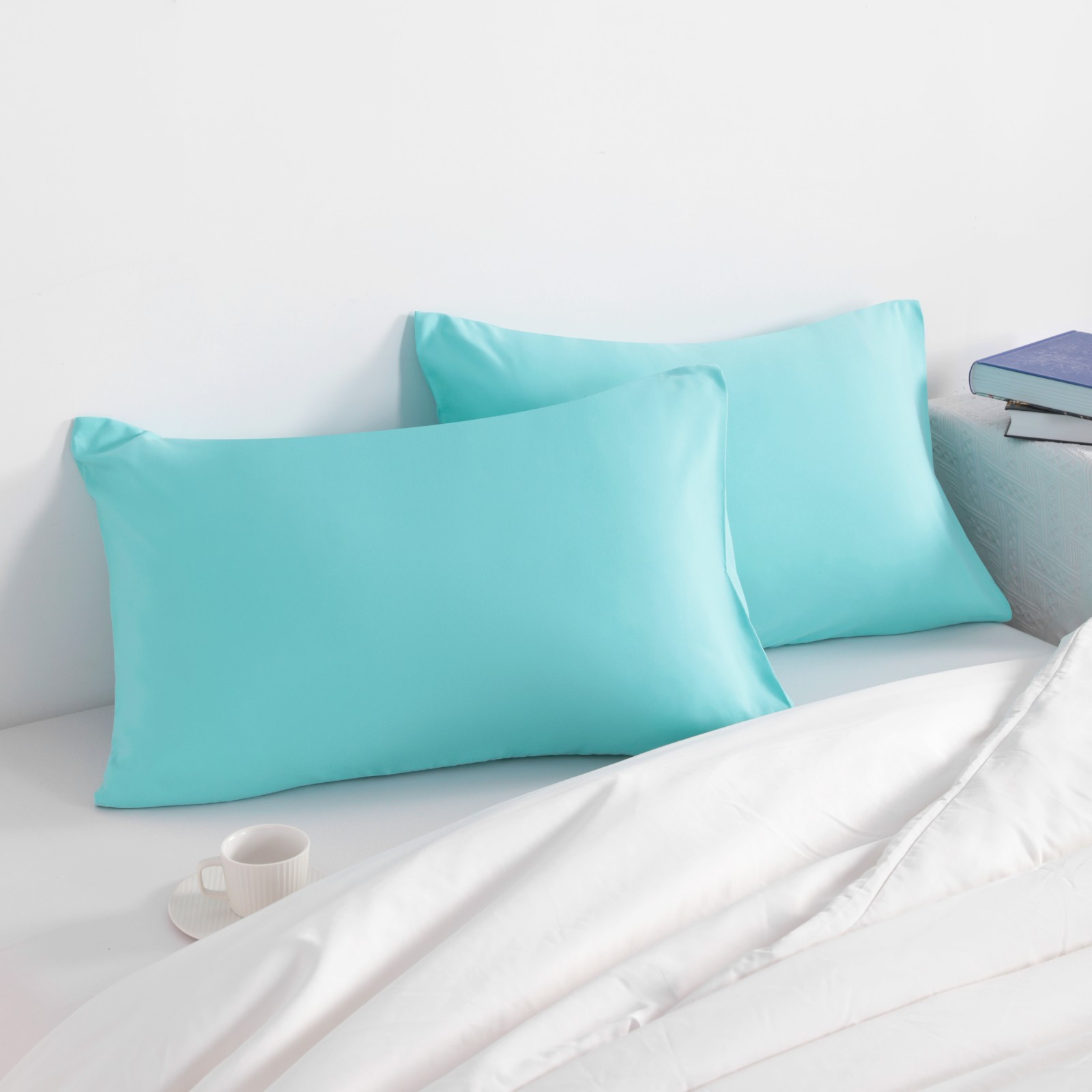 Soft and Skin-friendly Brushed Microfiber Pillowcases Set of 2, All Size gallery