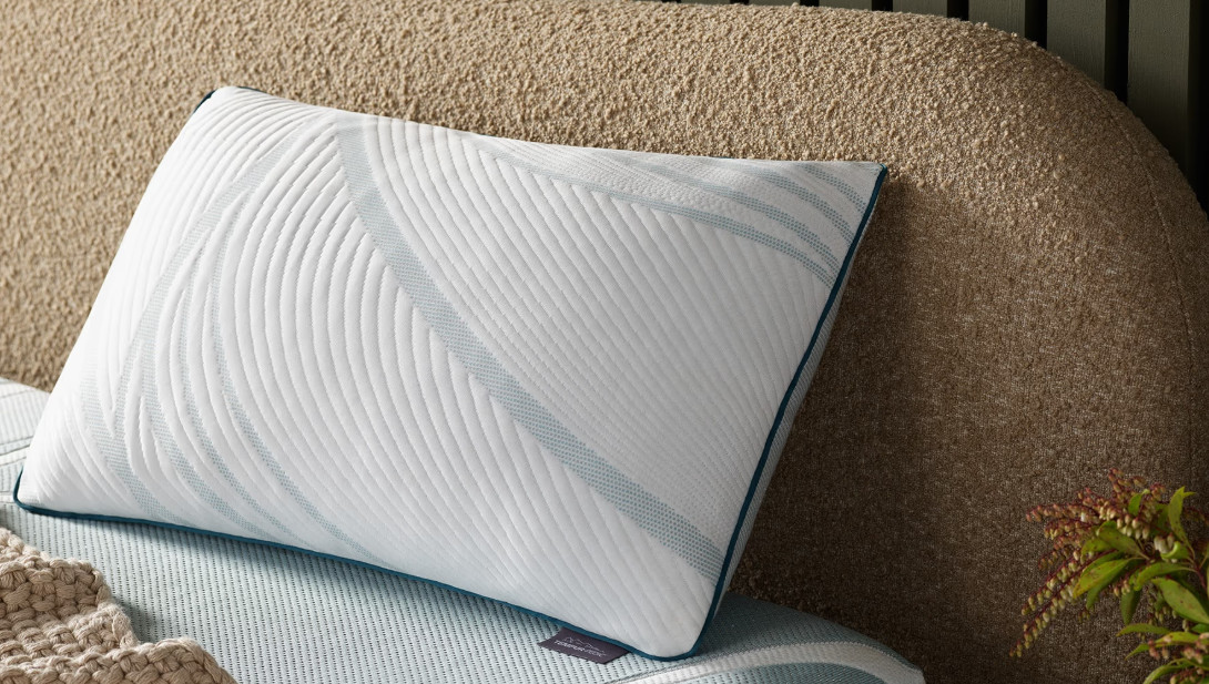 Tempur-Pedic TEMPUR-Adapt Pillow Collection gallery