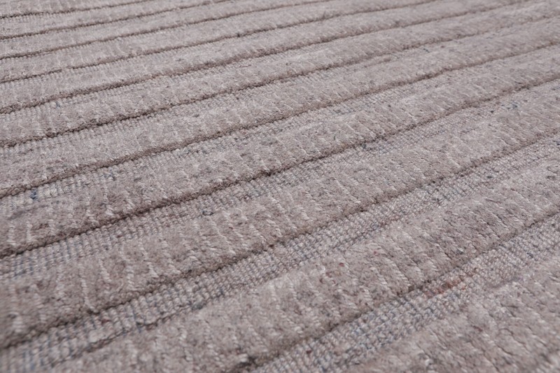 4'9" x 6’7" Handmade High Low Loop & Cut Pile 100% Wool Area rug Oatmeal gallery