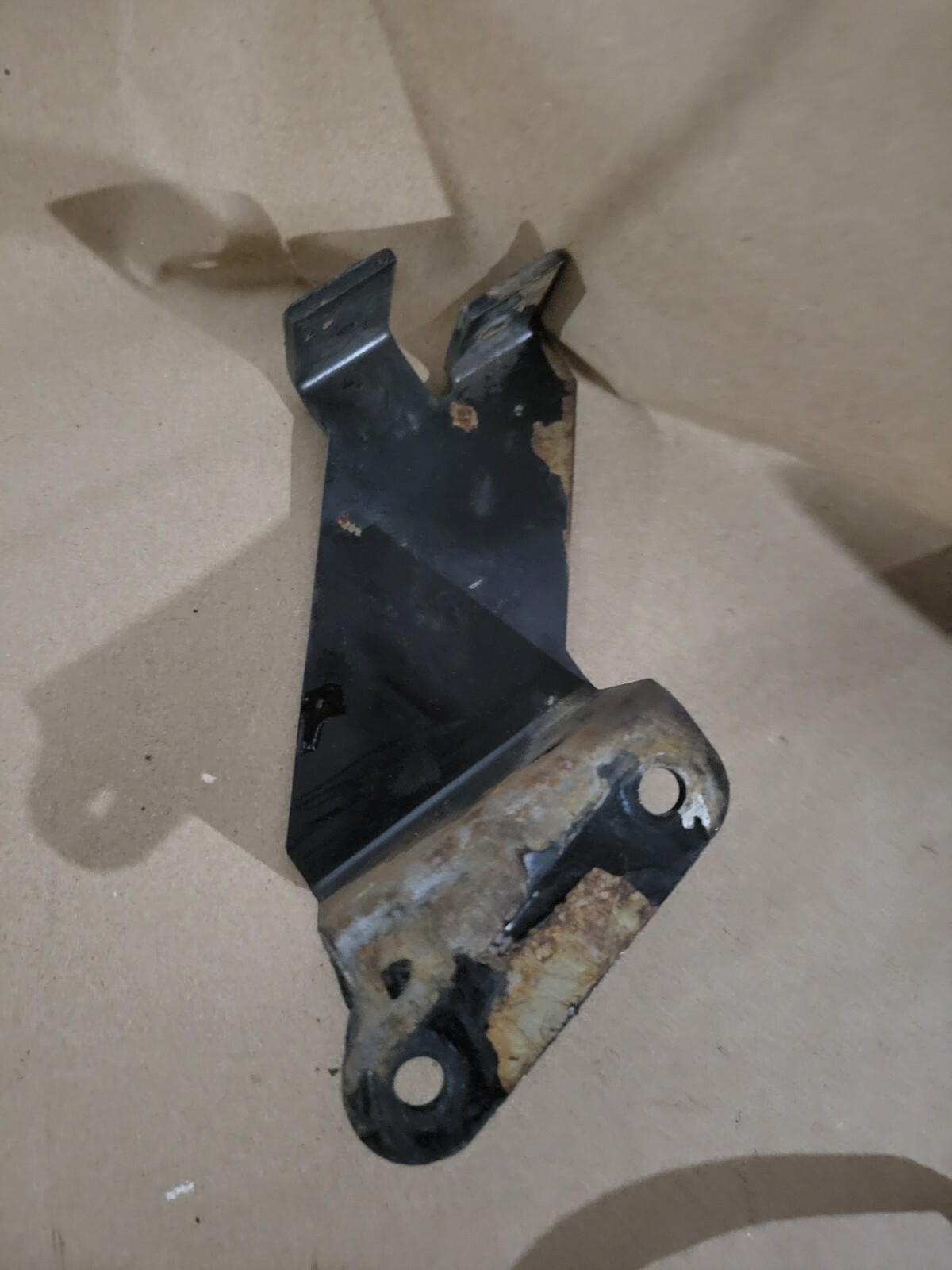 Cub Cadet 1782 Engine Control Bracket gallery
