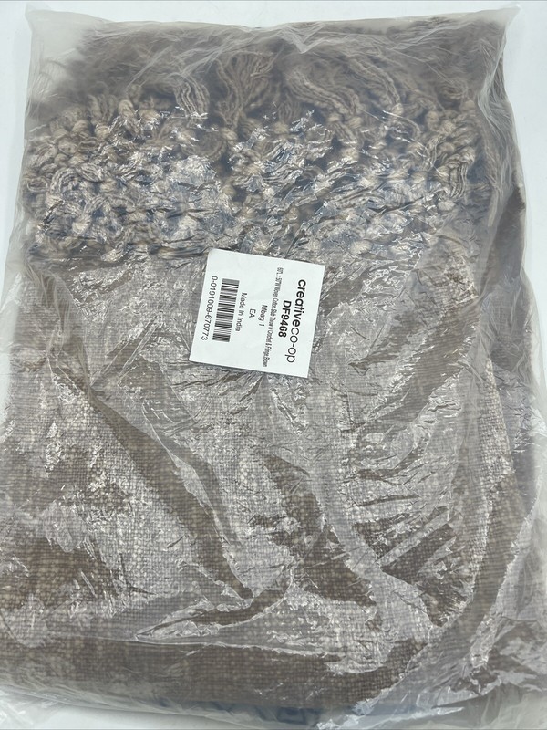 Creative Co-Op Woven Cotton Slub Throw Blanket w/ Crotchet & Fringe Brown Blanke gallery