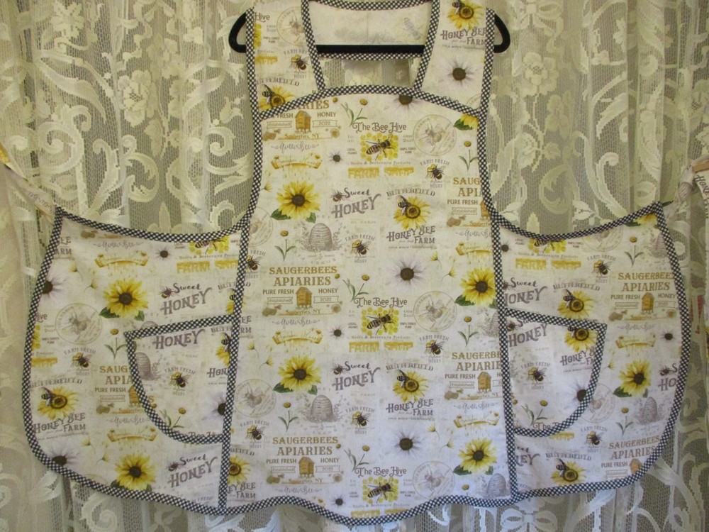HANDMADE BIB APRON HONEY BEES